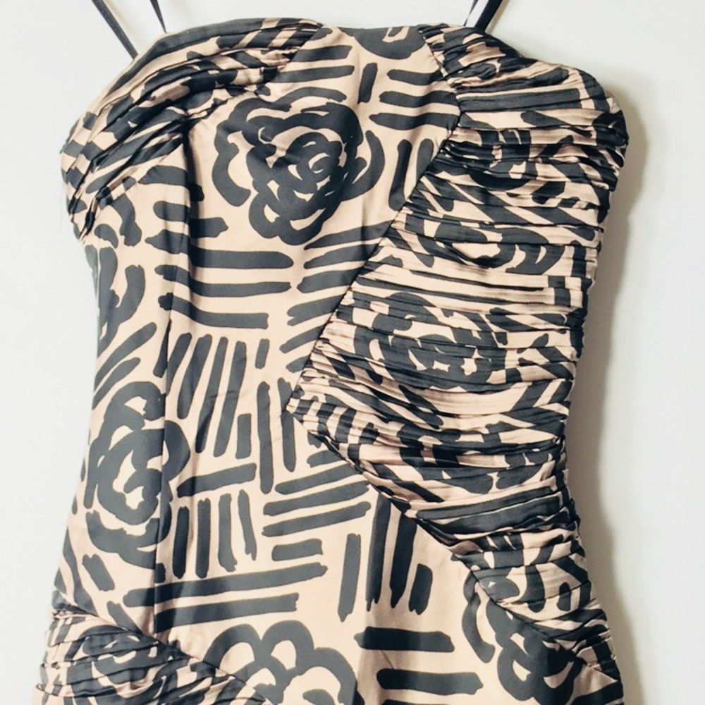 BCBGeneration size 2 women’s dress new with tag - Picture 3 of 7